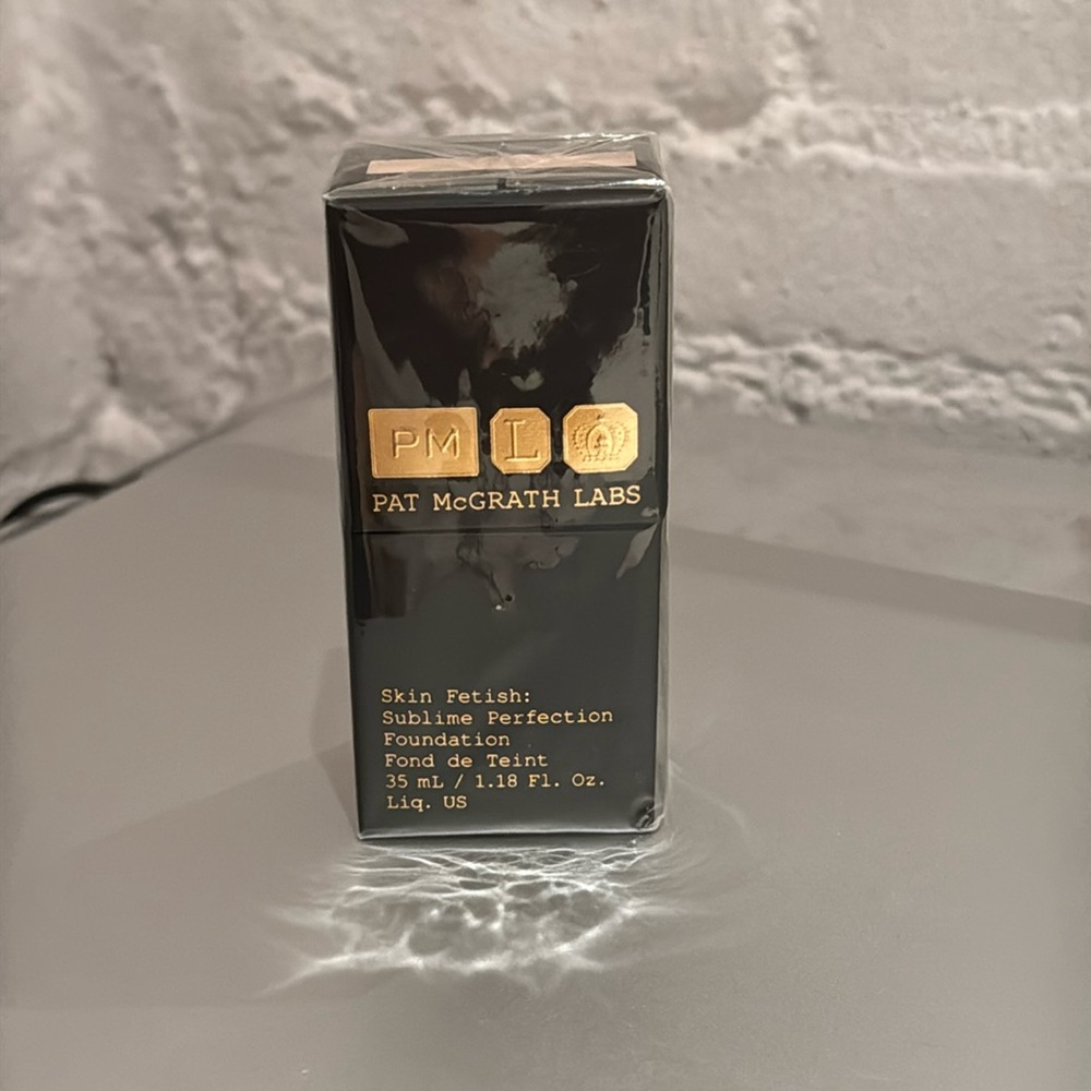 Pat McGrath labs skin fetish sublime perfection foundation: light 3